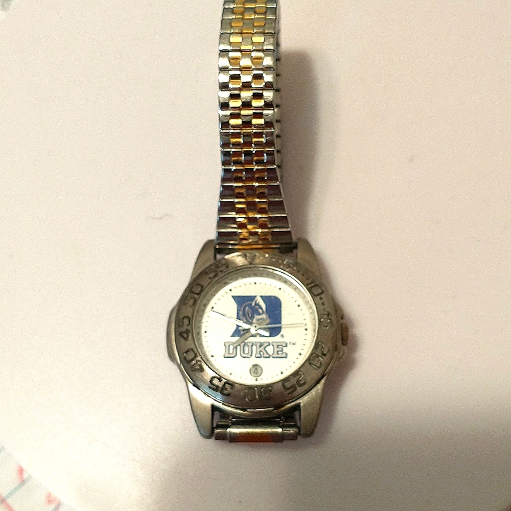 Duke Blue Devis North Carolina watch silver and gold tone - Picture 2 of 4